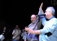 Foto de la galería: Multitudinario acto de lanzamiento de "Crecer Mejor", en El Brete