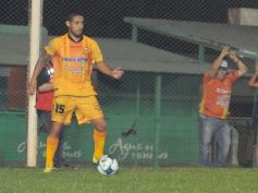 Foto de la galería: Buen triunfo de Crucero ante el histórico Chaco For Ever