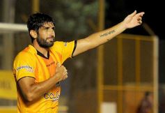 Foto de la galería: Buen triunfo de Crucero ante el histórico Chaco For Ever