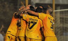 Foto de la galería: Buen triunfo de Crucero ante el histórico Chaco For Ever