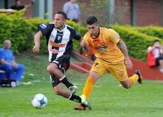 Foto de la galería: Buen triunfo de Crucero ante el histórico Chaco For Ever