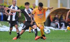 Foto de la galería: Buen triunfo de Crucero ante el histórico Chaco For Ever