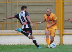 Foto de la galería: Buen triunfo de Crucero ante el histórico Chaco For Ever