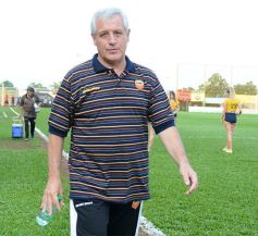 Foto de la galería: Buen triunfo de Crucero ante el histórico Chaco For Ever