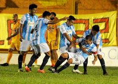 Foto de la galería: Primera caída del Colectivero en el Federal A