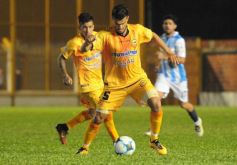 Foto de la galería: Primera caída del Colectivero en el Federal A