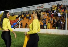 Foto de la galería: Primera caída del Colectivero en el Federal A