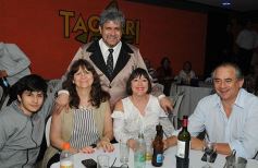 Foto de la galería: Diente de Leche se lució en la Peña Tacuarí