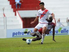 Foto de la galería: Quinta derrota de Guaraní, en esta ocasión ante Antoniana