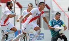 Sixto Fotografías. Deportes. Torneo Federal A - Quinta derrota de Guaraní, en esta ocasión ante Antoniana