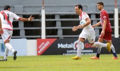 Foto de la galería: Quinta derrota de Guaraní, en esta ocasión ante Antoniana