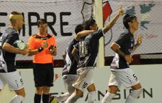 Foto de la galería: Guaraní volvió a caer, esta vez con Chaco For Ever