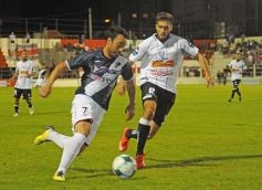 Foto de la galería: Guaraní volvió a caer, esta vez con Chaco For Ever