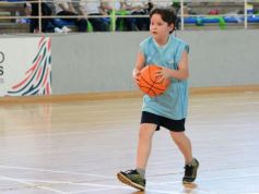 Foto de la galería: Fiesta de Educación Física del Colegio del Carmen en el Finito Gehrmann