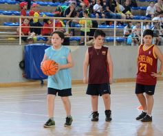 Foto de la galería: Fiesta de Educación Física del Colegio del Carmen en el Finito Gehrmann