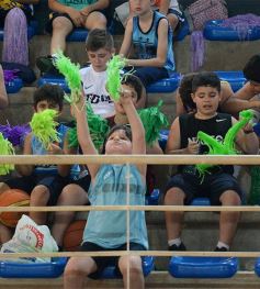 Foto de la galería: Fiesta de Educación Física del Colegio del Carmen en el Finito Gehrmann