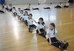 Foto de la galería: Fiesta de Educación Física del Colegio del Carmen en el Finito Gehrmann