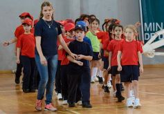 Foto de la galería: Fiesta de Educación Física del Colegio del Carmen en el Finito Gehrmann