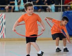 Foto de la galería: Fiesta de Educación Física del Colegio del Carmen en el Finito Gehrmann