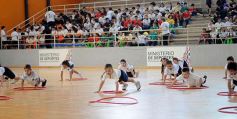 Foto de la galería: Fiesta de Educación Física del Colegio del Carmen en el Finito Gehrmann