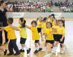 Foto de la galería: Fiesta de Educación Física del Colegio del Carmen en el Finito Gehrmann
