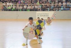 Foto de la galería: Fiesta de Educación Física del Colegio del Carmen en el Finito Gehrmann