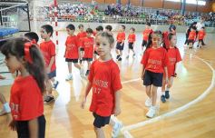 Foto de la galería: Fiesta de Educación Física del Colegio del Carmen en el Finito Gehrmann