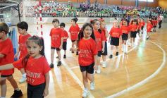 Foto de la galería: Fiesta de Educación Física del Colegio del Carmen en el Finito Gehrmann