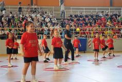 Foto de la galería: Fiesta de Educación Física del Colegio del Carmen en el Finito Gehrmann