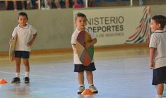 Foto de la galería: Fiesta de Educación Física del Colegio del Carmen en el Finito Gehrmann