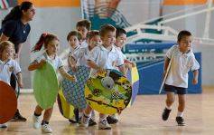 Foto de la galería: Fiesta de Educación Física del Colegio del Carmen en el Finito Gehrmann