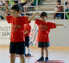 Foto de la galería: Fiesta de Educación Física del Colegio del Carmen en el Finito Gehrmann