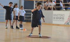 Foto de la galería: Fiesta de Educación Física del Colegio del Carmen en el Finito Gehrmann