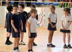 Foto de la galería: Fiesta de Educación Física del Colegio del Carmen en el Finito Gehrmann