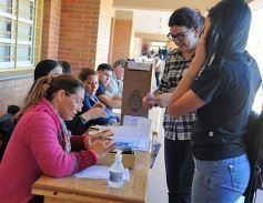 Foto de la galería: Postales de la histórica jornada de elecciones en Misiones