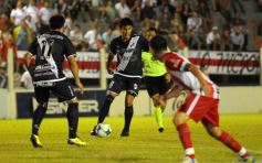 Foto de la galería: La Franja rescató un punto ante Patria