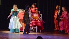 Foto de la galería: Talentos presentó Cenicienta en Posadas