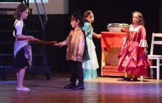 Foto de la galería: Talentos presentó Cenicienta en Posadas