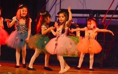 Foto de la galería: Talentos presentó Cenicienta en Posadas