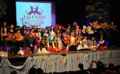 Foto de la galería: Talentos brilló con Alicia en el País de las Maravillas