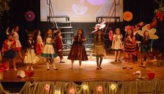 Foto de la galería: Talentos brilló con Alicia en el País de las Maravillas