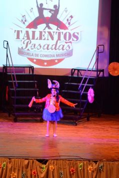 Foto de la galería: Talentos brilló con Alicia en el País de las Maravillas