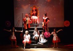 Foto de la galería: Talentos brilló con Alicia en el País de las Maravillas