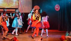 Foto de la galería: Talentos brilló con Alicia en el País de las Maravillas