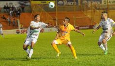 Foto de la galería: Empate a 0 entre Crucero del Norte y Mandiyú