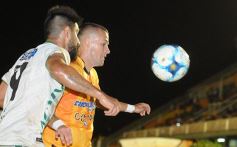 Foto de la galería: Empate a 0 entre Crucero del Norte y Mandiyú