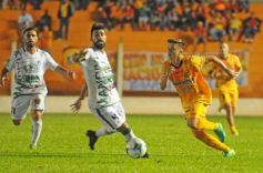 Foto de la galería: Empate a 0 entre Crucero del Norte y Mandiyú