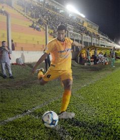 Foto de la galería: Empate a 0 entre Crucero del Norte y Mandiyú