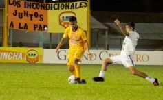 Foto de la galería: Empate a 0 entre Crucero del Norte y Mandiyú