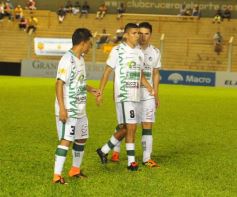 Foto de la galería: Empate a 0 entre Crucero del Norte y Mandiyú